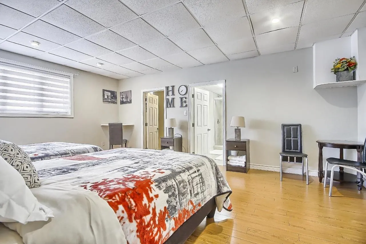 Hotel The Vacation Luxury Unpack, Relax, Enjoy Toronto Gasthof